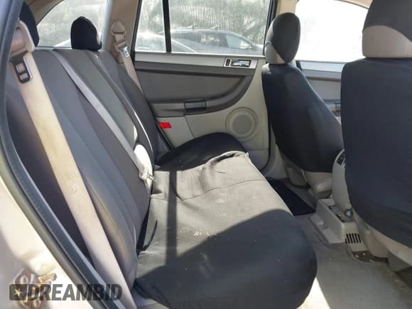 ✅ 2006 Chrysler Pacifica • VIN: 2A4GM48406R745065 • Лот: 42192416. Опубликован ранее на IAAI с пробегом 153 660 миль. Бесплатный доступ к архиву аукционных продаж из США и подробный отчёт об истории автомобиля на DreamBid. Изображение 8.