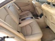 ✅ 2006 Mercedes-Benz CLS 55 AMG • VIN: WDDDJ76X66A014683 • Лот: 45760745. Опубликован ранее на Copart с пробегом 175 235 миль. Бесплатный доступ к архиву аукционных продаж из США и подробный отчёт об истории автомобиля на DreamBid. Изображение 10.