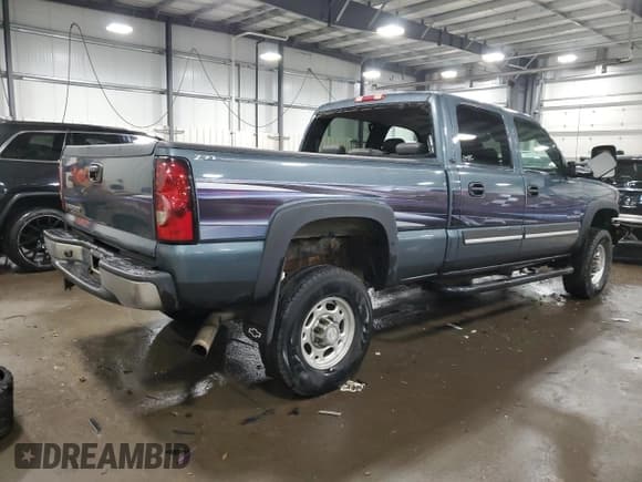 ✅ 2006 Chevrolet Silverado 2500HD LT1 • VIN: 1GCHK23D56F229836 • Lot: 45572375. Wystawiony na Copart z przebiegiem 139 462 mil. Bezpłatny archiwum sprzedaży aukcyjnych z USA i szczegółowy raport historii pojazdu na DreamBid. Zdjęcie 3.