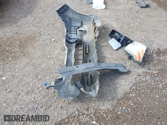 ✅ 2018 Nissan Frontier SV • VIN: 1N6AD0EV8JN732438 • Lot: 42597695. Listed on IAAI with 107,416 mi. Free auction sales archive from the USA and detailed vehicle history report at DreamBid. Image 18.