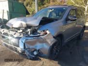 ✅ 2018 Mitsubishi Outlander SE • VIN: JA4AD3A32JZ048996 • Lot: 43626835. Listed on IAAI with 140,451 mi. Free auction sales archive from the USA and detailed vehicle history report at DreamBid. Image 2.