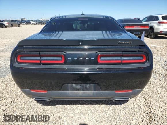 ✅ 2015 Dodge Challenger R/T Plus • VIN: 2C3CDZBT9FH906539 • Лот: 87256765. Опубликован ранее на Copart с пробегом 105 947 миль. Бесплатный доступ к архиву аукционных продаж из США и подробный отчёт об истории автомобиля на DreamBid. Изображение 6.