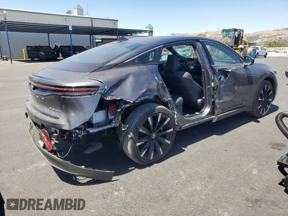 ✅ 2024 Toyota Crown Platinum • VIN: JTDAFAAFXR3009988 • Лот: 60630005. Опубликован ранее на Copart с пробегом 18 895 миль. Бесплатный доступ к архиву аукционных продаж из США и подробный отчёт об истории автомобиля на DreamBid. Изображение 3.