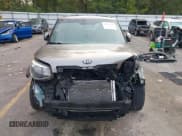 ✅ 2017 Kia Soul • VIN: KNDJN2A28H7488621 • Lot: 43310652. Wystawiony na IAAI z przebiegiem 55 324 mil. Bezpłatny archiwum sprzedaży aukcyjnych z USA i szczegółowy raport historii pojazdu na DreamBid. Zdjęcie 13.