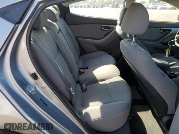 ✅ 2016 Hyundai Elantra SE • VIN: 5NPDH4AE7GH733929 • Лот: 89719915. Опубликован ранее на Copart с пробегом 135 704 миль. Бесплатный доступ к архиву аукционных продаж из США и подробный отчёт об истории автомобиля на DreamBid. Изображение 10.