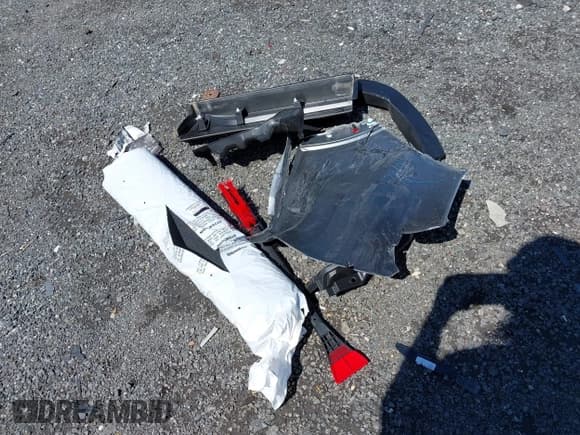 ✅ 2024 Mitsubishi Eclipse Cross LE • VIN: JA4ATVAA2RZ067069 • Lot: 42380722. Listed on IAAI with 937 mi. Free auction sales archive from the USA and detailed vehicle history report at DreamBid. Image 12.