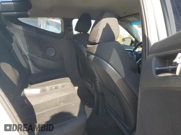 ✅ 2016 Hyundai Veloster • VIN: KMHTC6AD1GU270295 • Lot: 76470894. Wystawiony na Copart z przebiegiem 129 276 mil. Bezpłatny archiwum sprzedaży aukcyjnych z USA i szczegółowy raport historii pojazdu na DreamBid. Zdjęcie 10.