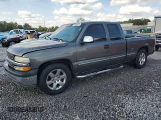 ✅ 2000 Chevrolet Silverado 1500 LS • VIN: 1GCEC19TXYZ134487 • Lot: 71546575. Listed on Copart with 330,373 mi. Free auction sales archive from the USA and detailed vehicle history report at DreamBid. Image 1.