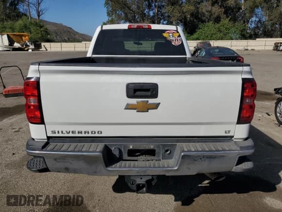 ✅ 2015 Chevrolet Silverado 2500HD LT • VIN: 1GC1KVEG7FF503886 • Lot: 60168465. Wystawiony na Copart z przebiegiem 280 940 mil. Bezpłatny archiwum sprzedaży aukcyjnych z USA i szczegółowy raport historii pojazdu na DreamBid. Zdjęcie 6.