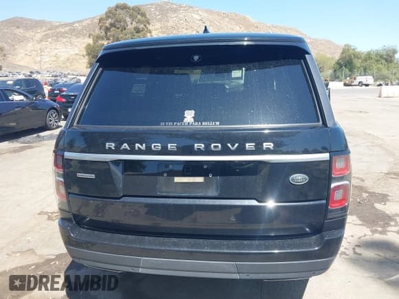 ✅ 2019 Land Rover Range Rover • VIN: SALGS2RE3KA525210 • Lot: 42525553. Listed on IAAI with 68,205 mi. Free auction sales archive from the USA and detailed vehicle history report at DreamBid. Image 17.
