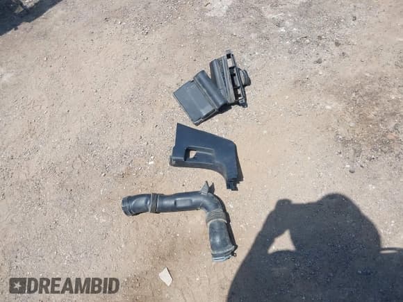 ✅ 2016 Volkswagen Jetta S • VIN: 3VW167AJ4GM242457 • Лот: 42625169. Опубликован ранее на IAAI с пробегом 80 372 миль. Бесплатный доступ к архиву аукционных продаж из США и подробный отчёт об истории автомобиля на DreamBid. Изображение 12.