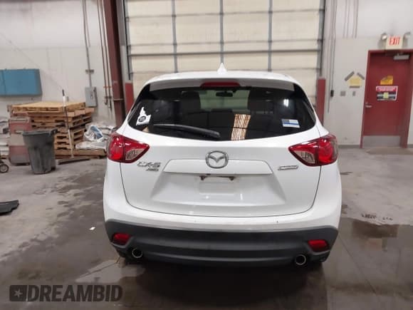 ✅ 2013 Mazda CX-5 Grand Touring • VIN: JM3KE4DE4D0154618 • Lot: 42784734. Wystawiony na IAAI z przebiegiem 127 887 mil. Bezpłatny archiwum sprzedaży aukcyjnych z USA i szczegółowy raport historii pojazdu na DreamBid. Zdjęcie 17.