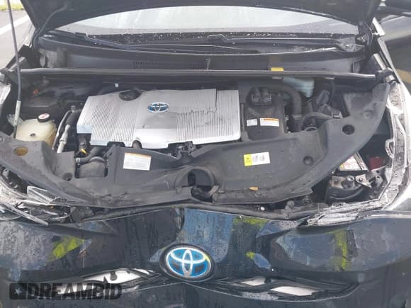 ✅ 2017 Toyota Prius Three • VIN: JTDKARFUXH3532550 • Lot: 43277514. Wystawiony na IAAI z przebiegiem 114 312 mil. Bezpłatny archiwum sprzedaży aukcyjnych z USA i szczegółowy raport historii pojazdu na DreamBid. Zdjęcie 10.