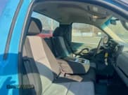 ✅ 2008 Chevrolet Silverado 2500HD Work Truck • VIN: 1GCHK24628E191572 • Лот: 95887625. Опубликован ранее на Copart с пробегом Не указан. Бесплатный доступ к архиву аукционных продаж из США и подробный отчёт об истории автомобиля на DreamBid. Изображение 6.