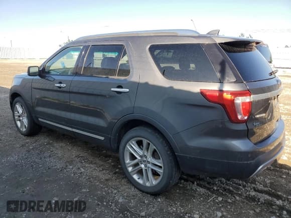 ✅ 2016 Ford Explorer Limited • VIN: 1FM5K8F82GGC74213 • Lot: 59098555. Wystawiony na Copart z przebiegiem 207 487 mil. Bezpłatny archiwum sprzedaży aukcyjnych z USA i szczegółowy raport historii pojazdu na DreamBid. Zdjęcie 2.