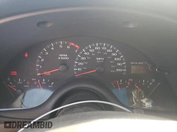 ✅ 2002 Chevrolet Camaro • VIN: 2G1FP22K322118487 • Лот: 85097645. Опубликован ранее на Copart с пробегом 61 560 миль. Бесплатный доступ к архиву аукционных продаж из США и подробный отчёт об истории автомобиля на DreamBid. Изображение 9.