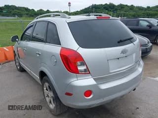 ✅ 2013 Chevrolet Captiva Sport LT • VIN: 3GNFL3EK9DS506946 • Lot: 42344253. Wystawiony na IAAI z przebiegiem 134 565 mil. Bezpłatny archiwum sprzedaży aukcyjnych z USA i szczegółowy raport historii pojazdu na DreamBid. Zdjęcie 3.