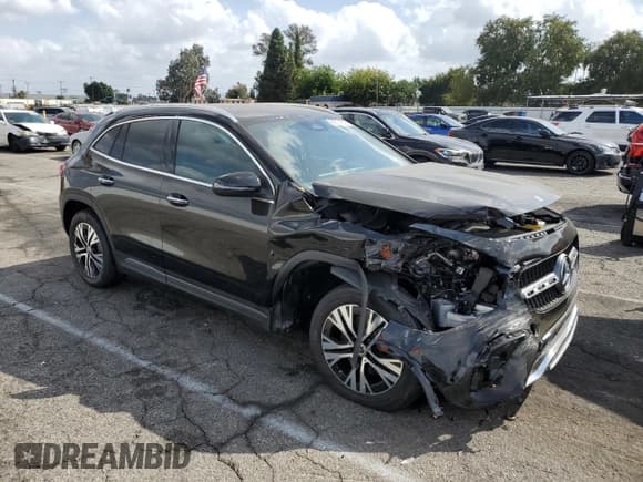✅ 2025 Mercedes-Benz GLA 250 • VIN: W1N4N4GB5SJ700488 • Lot: 86501575. Listed on Copart with 313 mi. Free auction sales archive from the USA and detailed vehicle history report at DreamBid. Image 4.
