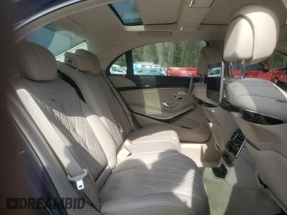 ✅ 2020 Mercedes-Benz S 560 • VIN: W1KUG8DB1LA586803 • Lot: 50613785. Listed on Copart with 55,539 mi. Free auction sales archive from the USA and detailed vehicle history report at DreamBid. Image 10.