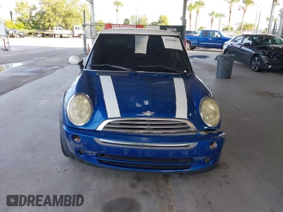 ✅ 2006 MINI Hardtop • VIN: WMWRC33536TK65507 • Lot: 43619853. Listed on IAAI with 247,733 mi. Free auction sales archive from the USA and detailed vehicle history report at DreamBid. Image 12.