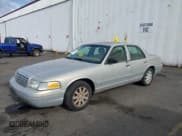 ✅ 2006 Ford Crown Victoria • VIN: 2FDHP74V26X134072 • Lot: 42056189. Wystawiony na IAAI z przebiegiem Nie podano. Bezpłatny archiwum sprzedaży aukcyjnych z USA i szczegółowy raport historii pojazdu na DreamBid. Zdjęcie 2.