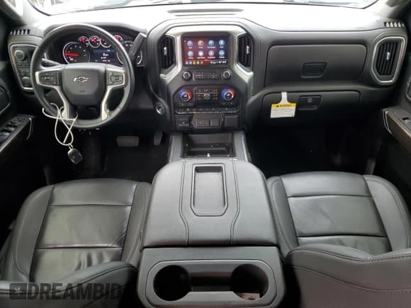 ✅ 2022 Chevrolet Silverado 2500HD LT • VIN: 1GC4YNEY6NF196181 • Lot: 63754575. Wystawiony na Copart z przebiegiem 58 948 mil. Bezpłatny archiwum sprzedaży aukcyjnych z USA i szczegółowy raport historii pojazdu na DreamBid. Zdjęcie 8.