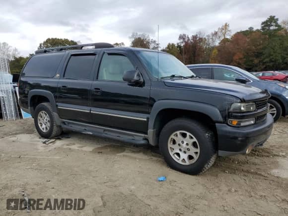 2004 Chevrolet Suburban LT with VIN 3GNFK16Z54G136147, listed as a Copart auction lot 90656025 with 276,064 mi miles and Clean title. Bid and sale history available at DreamBid. Image 4.