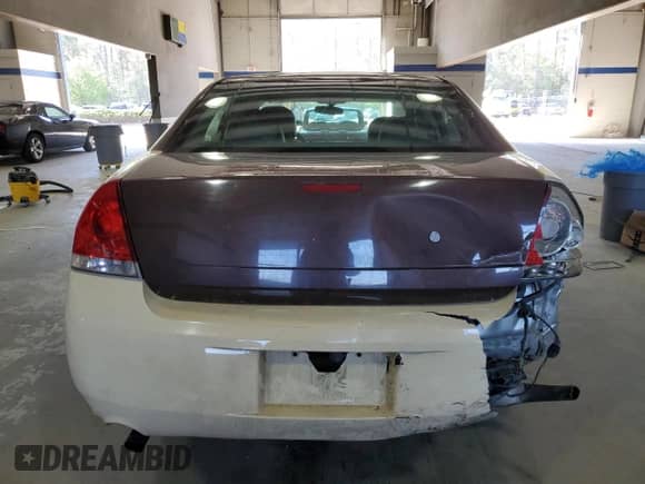2014 Chevrolet Impala Police Police с VIN 2G1WD5E36E1178028, выставлен на аукционе Copart как лот 52032825 с пробегом 184 063 миль миль и Списание • Salvage title. История ставок и продаж доступна на DreamBid. Изображение 6.