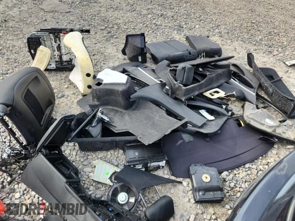 ✅ 2016 BMW 3 Series 328i • VIN: WBA8E9G56GNT86749 • Lot: 85870535. Wystawiony na Copart z przebiegiem Nie podano. Bezpłatny archiwum sprzedaży aukcyjnych z USA i szczegółowy raport historii pojazdu na DreamBid. Zdjęcie 12.