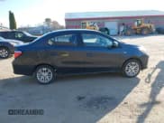 ✅ 2024 Mitsubishi Mirage ES • VIN: ML32FUFJ4RHF07678 • Lot: 42103797. Wystawiony na IAAI z przebiegiem 12 141 mil. Bezpłatny archiwum sprzedaży aukcyjnych z USA i szczegółowy raport historii pojazdu na DreamBid. Zdjęcie 13.