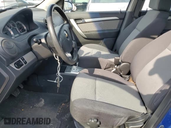 ✅ 2010 Chevrolet Aveo 1LT • VIN: KL1TD6DE8AB085080 • Lot: 80092625. Wystawiony na Copart z przebiegiem 73 401 mil. Bezpłatny archiwum sprzedaży aukcyjnych z USA i szczegółowy raport historii pojazdu na DreamBid. Zdjęcie 7.