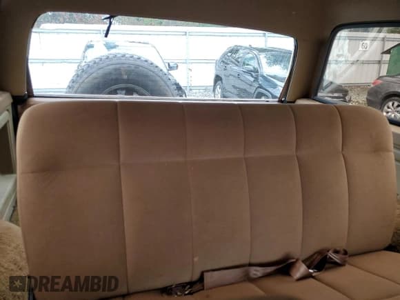 ✅ 1989 Ford Bronco Eddie Bauer • VIN: 1FMEU15N1KLB23162 • Lot: 69867215. Listed on Copart with 659,773 mi. Free auction sales archive from the USA and detailed vehicle history report at DreamBid. Image 11.