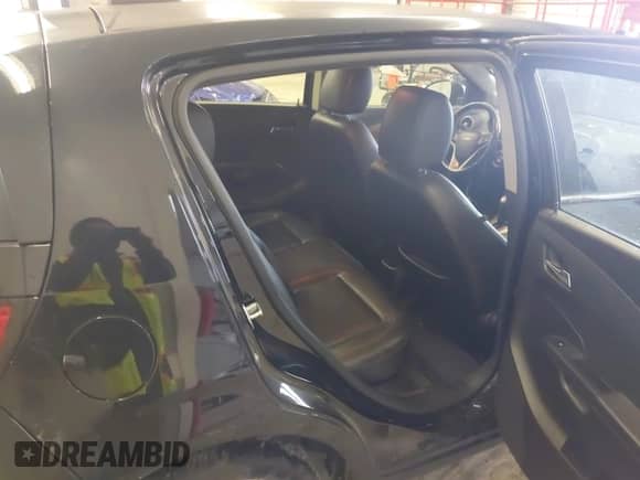 2016 Chevrolet Sonic LTZ с VIN 1G1JE6SB3G4150803, выставлен на аукционе IAAI как лот 42007951 с пробегом 124 811 миль миль и . История ставок и продаж доступна на DreamBid. Изображение 8.