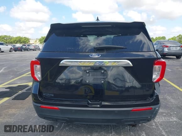 ✅ 2020 Ford Explorer • VIN: 1FMSK7BH5LGC75045 • Lot: 42292502. Listed on IAAI with 52,229 mi. Free auction sales archive from the USA and detailed vehicle history report at DreamBid. Image 16.