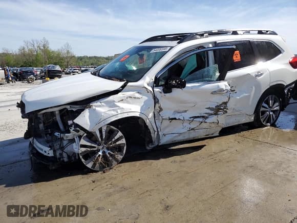 ✅ 2020 Subaru Ascent Touring • VIN: 4S4WMARD7L3405149 • Lot: 54006595. Listed on Copart with Not provided. Free auction sales archive from the USA and detailed vehicle history report at DreamBid. Image 1.