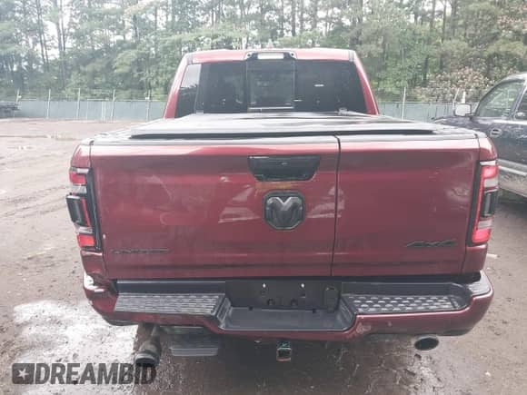 2023 Ram 1500 Limited с VIN 1C6SRFHM2PN509939, выставлен на аукционе IAAI как лот 42514018 с пробегом 31 669 миль миль и . История ставок и продаж доступна на DreamBid. Изображение 16.