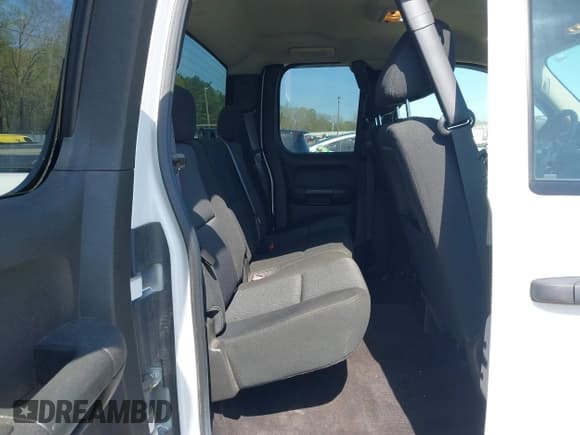 ✅ 2012 Chevrolet Silverado 2500HD LT • VIN: 1GC2KXCG5CZ348946 • Lot: 41930704. Wystawiony na IAAI z przebiegiem 213 663 mil. Bezpłatny archiwum sprzedaży aukcyjnych z USA i szczegółowy raport historii pojazdu na DreamBid. Zdjęcie 8.