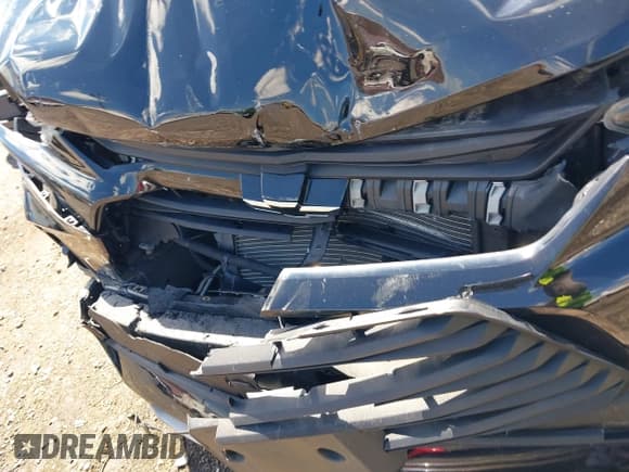 ✅ 2020 Chevrolet Blazer LT • VIN: 3GNKBHRS8LS717045 • Lot: 43017567. Listed on IAAI with 68,651 mi. Free auction sales archive from the USA and detailed vehicle history report at DreamBid. Image 6.