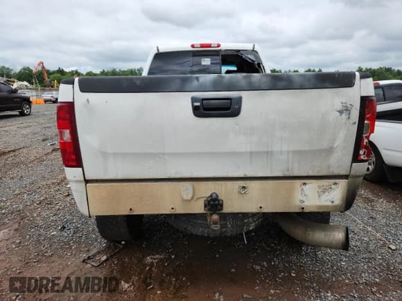 ✅ 2008 Chevrolet Silverado 2500HD LTZ • VIN: 1GCHK23648F203782 • Lot: 64229995. Wystawiony na Copart z przebiegiem 184 873 mil. Bezpłatny archiwum sprzedaży aukcyjnych z USA i szczegółowy raport historii pojazdu na DreamBid. Zdjęcie 6.
