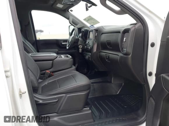 ✅ 2022 Chevrolet Silverado 2500HD Work Truck • VIN: 1GC2YLE7XNF267241 • Lot: 42639094. Wystawiony na IAAI z przebiegiem 89 583 mil. Bezpłatny archiwum sprzedaży aukcyjnych z USA i szczegółowy raport historii pojazdu na DreamBid. Zdjęcie 5.