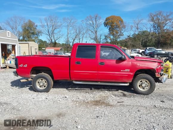 ✅ 2006 Chevrolet Silverado 2500HD LT3 • VIN: 1GCHK23D66F234544 • Lot: 43714309. Wystawiony na IAAI z przebiegiem 226 094 mil. Bezpłatny archiwum sprzedaży aukcyjnych z USA i szczegółowy raport historii pojazdu na DreamBid. Zdjęcie 14.