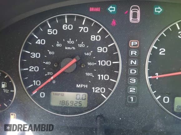 ✅ 2004 Subaru Legacy Outback • VIN: 4S3BH675347641873 • Lot: 42886007. Wystawiony na IAAI z przebiegiem 186 925 mil. Bezpłatny archiwum sprzedaży aukcyjnych z USA i szczegółowy raport historii pojazdu na DreamBid. Zdjęcie 7.