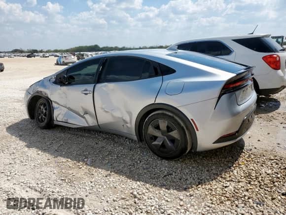 2023 Toyota Prius LE with VIN JTDACAAU5P3009840, listed as a Copart auction lot 84429575 with 77,247 mi miles and Clean title. Bid and sale history available at DreamBid. Image 2.