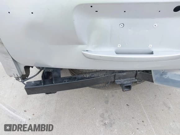 ✅ 2014 Ford Expedition Limited • VIN: 1FMJU2A52EEF05221 • Lot: 42162773. Wystawiony na IAAI z przebiegiem 195 036 mil. Bezpłatny archiwum sprzedaży aukcyjnych z USA i szczegółowy raport historii pojazdu na DreamBid. Zdjęcie 17.