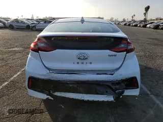 ✅ 2019 Hyundai Ioniq Limited • VIN: KMHC05LC7KU138724 • Lot: 86865234. Wystawiony na Copart z przebiegiem 67 042 mil. Bezpłatny archiwum sprzedaży aukcyjnych z USA i szczegółowy raport historii pojazdu na DreamBid. Zdjęcie 6.