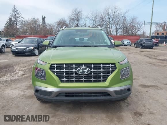 ✅ 2024 Hyundai Venue SEL • VIN: KMHRC8A37RU311612 • Lot: 42026361. Listed on IAAI with 19,448 mi. Free auction sales archive from the USA and detailed vehicle history report at DreamBid. Image 11.