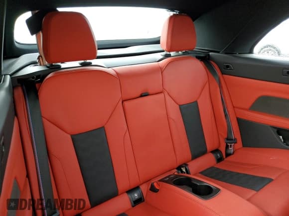 ✅ 2022 BMW M4 Competition xDrive • VIN: WBS33BA04NCJ86672 • Lot: 37588104. Listed on Copart with Not provided. Free auction sales archive from the USA and detailed vehicle history report at DreamBid. Image 10.