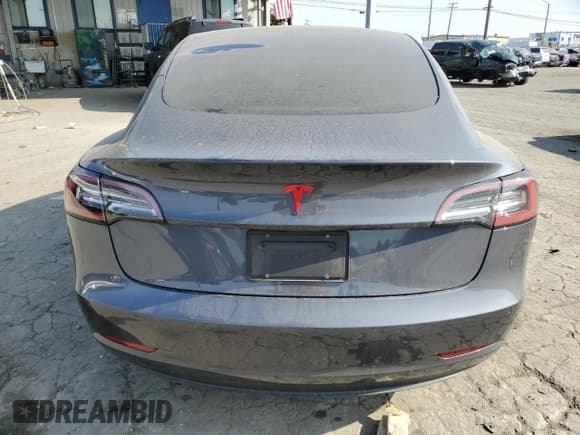 ✅ 2022 Tesla Model 3 • VIN: 5YJ3E1EA6NF249868 • Лот: 91277405. Опубликован ранее на Copart с пробегом 50 662 миль. Бесплатный доступ к архиву аукционных продаж из США и подробный отчёт об истории автомобиля на DreamBid. Изображение 6.