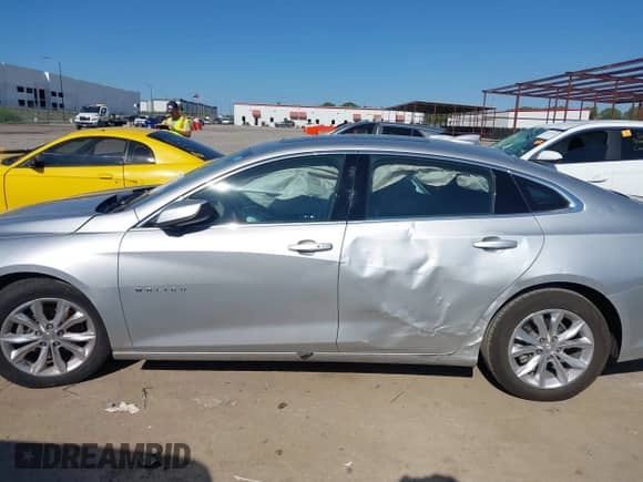 2022 Chevrolet Malibu LT с VIN 1G1ZD5ST1NF169358, выставлен на аукционе IAAI как лот 43125973 с пробегом 79 701 миль миль и . История ставок и продаж доступна на DreamBid. Изображение 14.