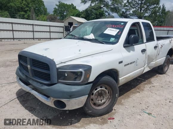 ✅ 2006 Dodge 2500 ST • VIN: 3D7KR28D46G170079 • Лот: 42060122. Опубликован ранее на IAAI с пробегом 304 554 миль. Бесплатный доступ к архиву аукционных продаж из США и подробный отчёт об истории автомобиля на DreamBid. Изображение 17.